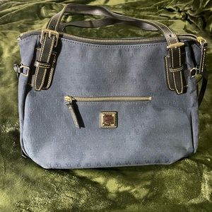 Vintage Dooney and Bourke Navy Logo Purse
